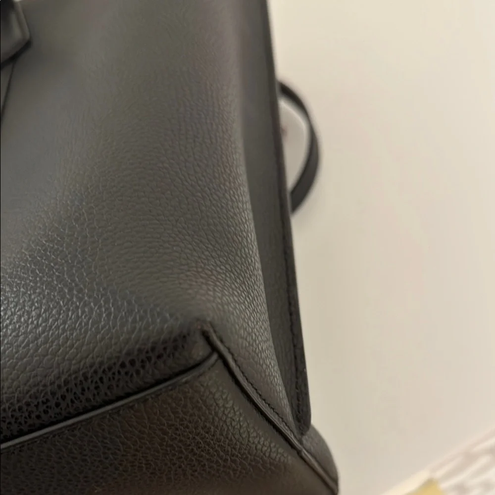 Tory Burch Black Perry Tote Bag - Picture 5 of 11